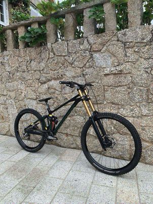 Mondraker - SUMMUM R MX 2022, 2022