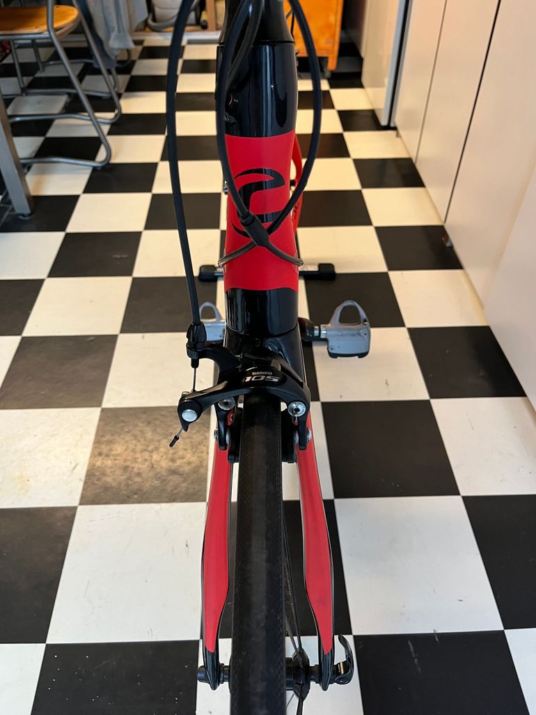 Cannondale Synapse Carbon 105 2017 2017 Road & Gravel usato, Rosso — immagine 5 di 7