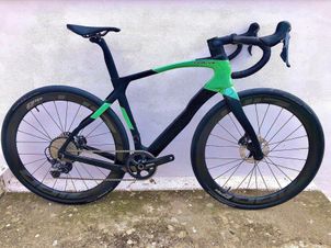 Pinarello - GREVIL F7 - SHIMANO GRX 820 2023, 2023