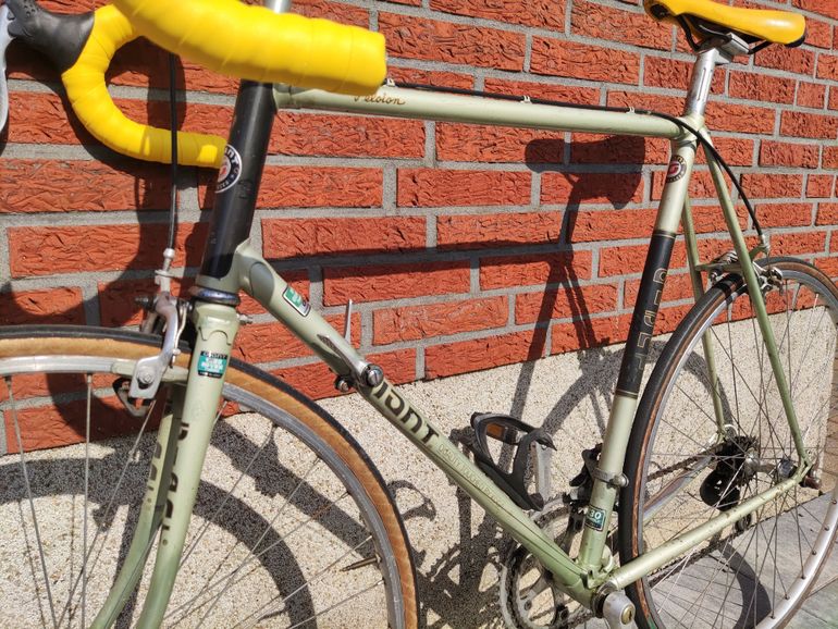 Used Giant Peloton 1990 Road & Gravel, Black — image 7 of 12