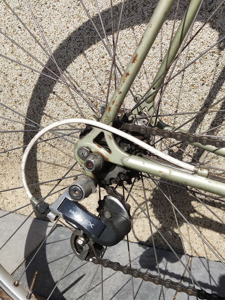 Used Giant Peloton 1990 Road & Gravel, Black — image 2 of 12