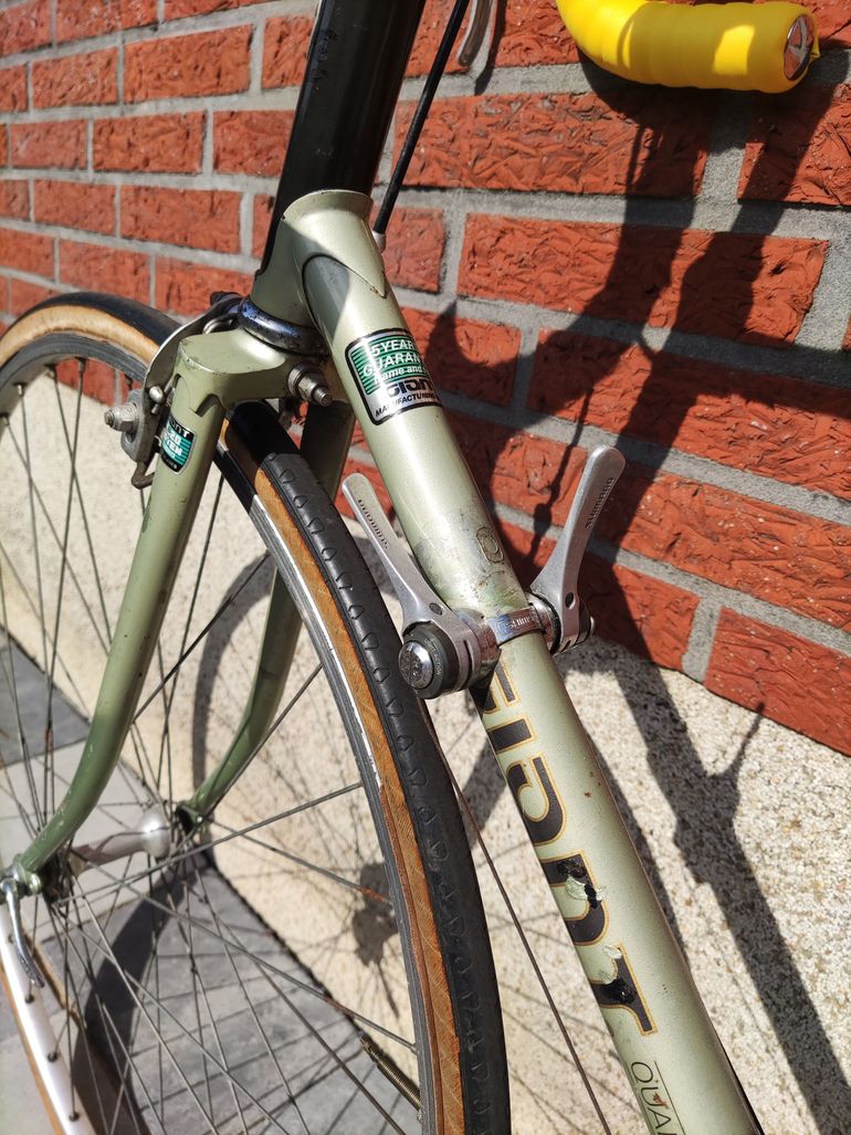 Used Giant Peloton 1990 Road & Gravel, Black — image 11 of 12