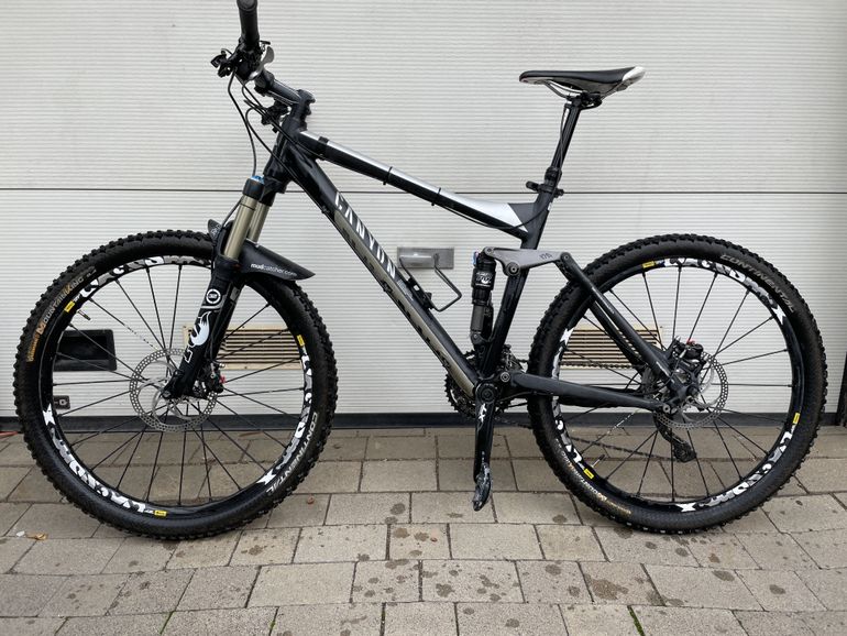 Used Canyon Nerve XC 9.0 2012 Mountainbike — image 1 of 4