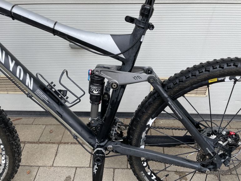 Used Canyon Nerve XC 9.0 2012 Mountainbike — image 3 of 4