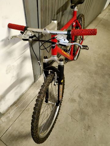 Käytetty Avanti Kastle 305 Sport 26" XL 2000 Mountainbike — kuva 7 / 14
