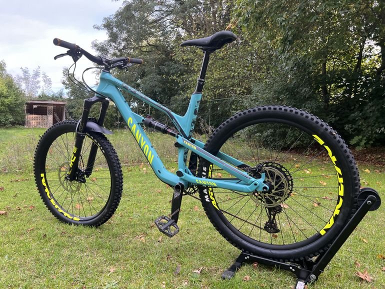 Used Canyon Spectral 5 2021 Mountainbike, shop.filter.color.0000ff — image 2 of 14