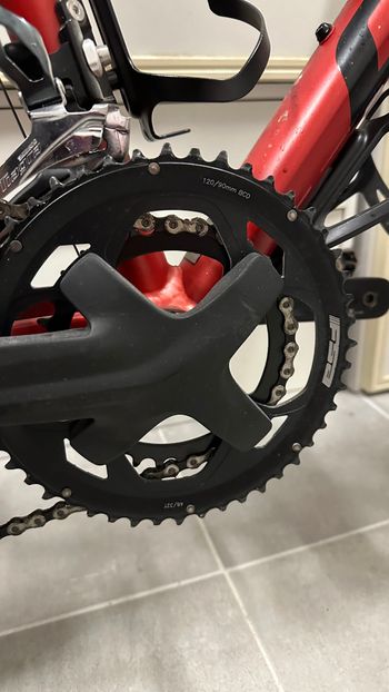 Used Giant Revolt 1 2023 Road & Gravel, Red — image 6 of 9