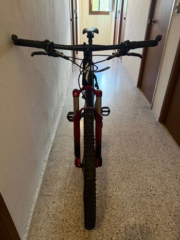 Used Specialized Stumpjumper Expert Carbon 2010 2010 Mountainbike — image 14 of 14