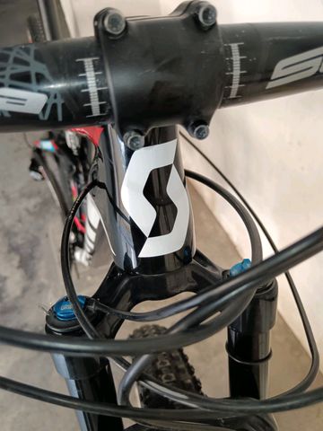 Scott Spark RC 900 Team 2018 2018 Mountainbike usato, Nero — immagine 2 di 4