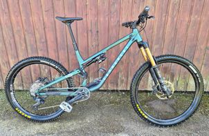 Commencal - META SX V4 ESSENTIAL 2022, 2022