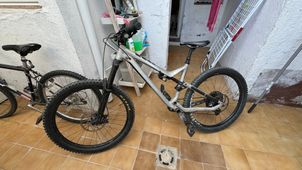 Commencal - META AM V4.2 RACE EAGLE 2017, 2017