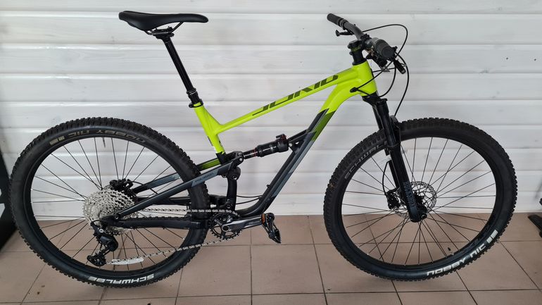 Used Polygon SISKIU D7 2020 Mountainbike, Orange — image 1 of 8