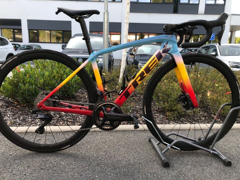 Used Trek SLR Project one 2023 Road & Gravel — image 1 of 10