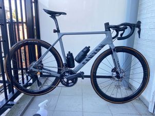 Canyon - Ultimate CF SL 8 Disc Di2 2023, 2023