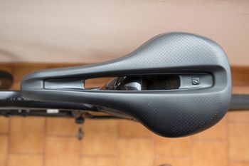 Used Trek Sl6 2018 Road & Gravel, Black — image 5 of 9