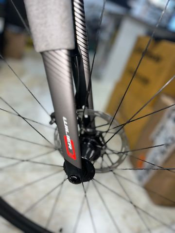 Used Wilier 0 SL SRAM RIVAL 2023 Road & Gravel, Red — image 5 of 8