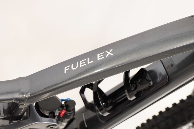 Brugt Trek Fuel EX 8 Gen 6 2023 2023 Mountainbike — billede 6 af 8