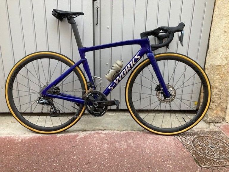 Specialized S Works Tarmac SL6 Disc Dura Ace Di2 used in 52 cm buycycle UK