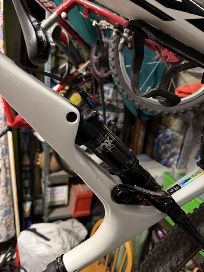 KTM SCARP ELITE 2023 2023 Mountainbike de segunda mano, Blanco — imagen 8 de 8
