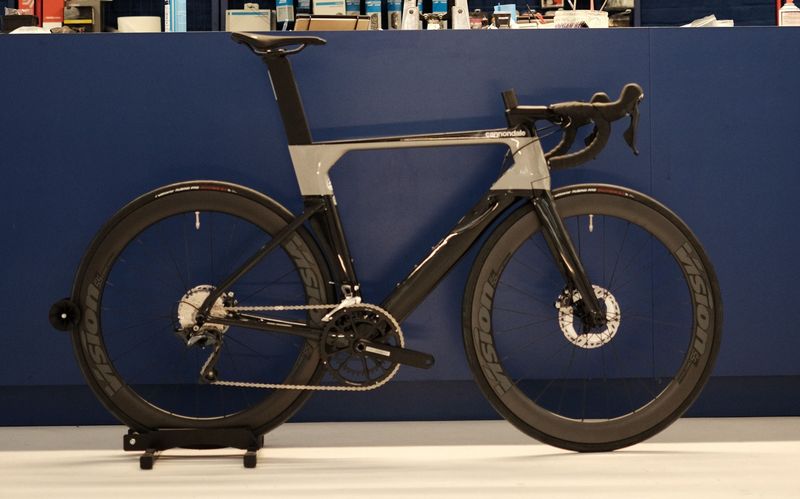 Używany Cannondale SystemSix Carbon Ultegra 2023 2023 Road & Gravel
