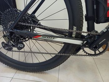 Used Scott Scale 980 Bike black/white 2019 2019 Mountainbike — image 3 of 5