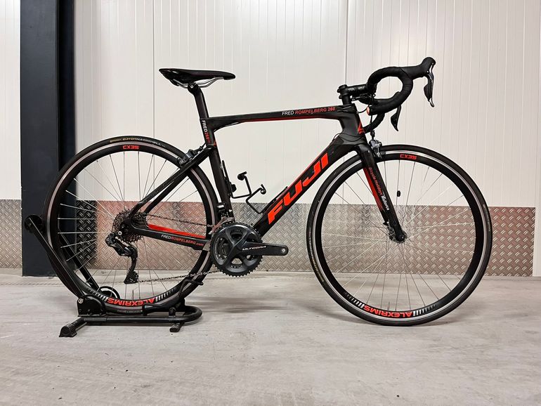 Used Fuji Fuji Transonic Full Carbon Aero Ultegra 11sp Di2 - Size 54 2019 Road & Gravel — image 1 of 10