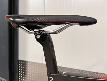 Used Fuji Fuji Transonic Full Carbon Aero Ultegra 11sp Di2 - Size 54 2019 Road & Gravel — image 7 of 10