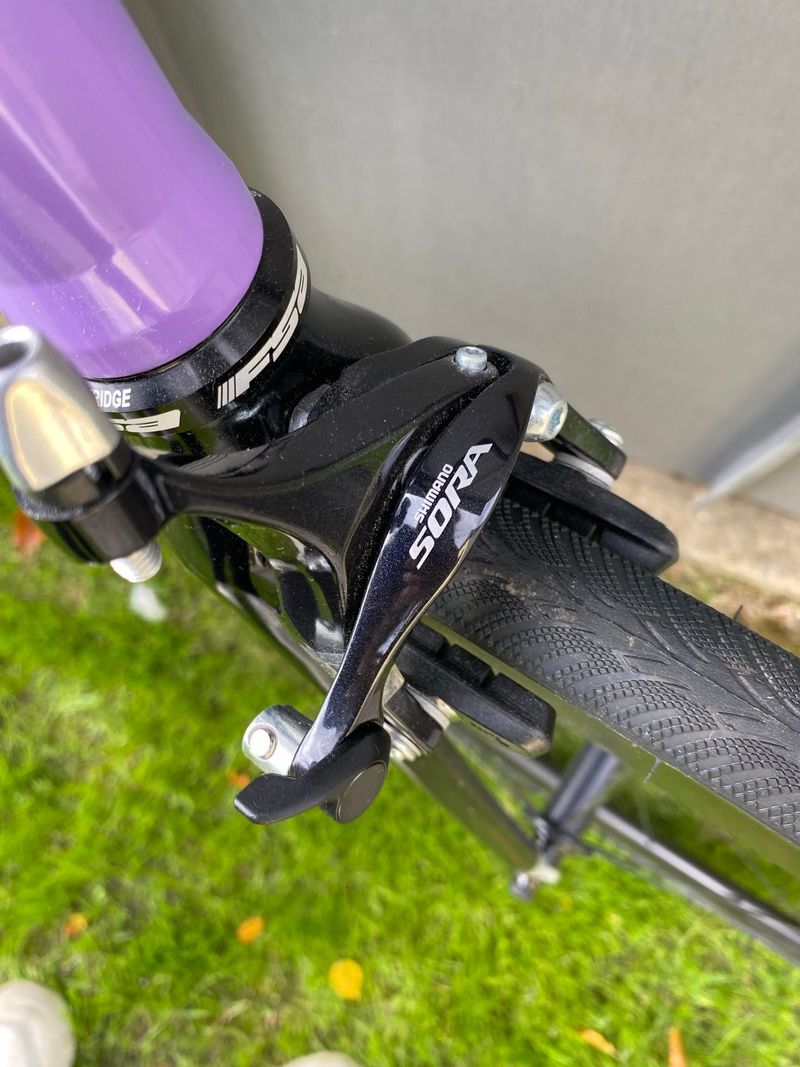 Used Trek 1000 2007 2007 Road & Gravel, Purple — image 9 of 16
