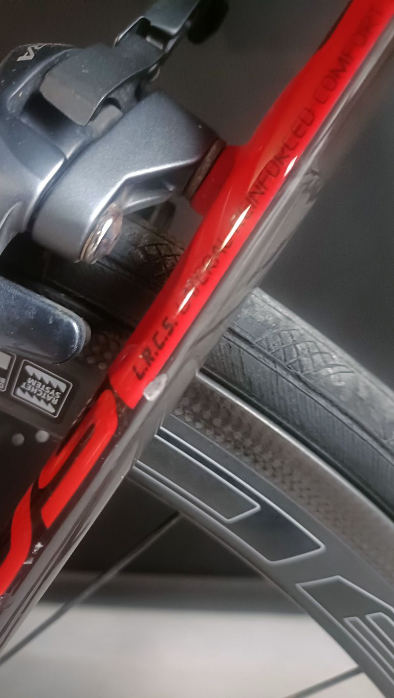 Used Focus Cayo 2018 Road & Gravel, Rojo — image 9 of 32