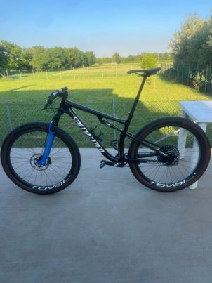 Specialized - Epic EVO Expert 2023, 2023