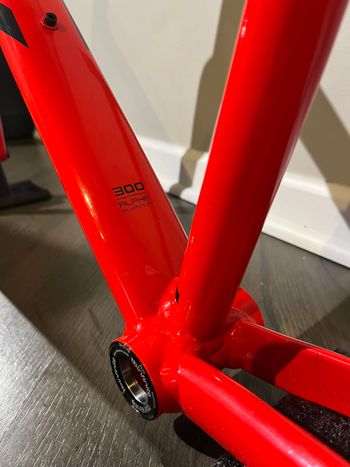 Used Trek emonda alr Frameset 2022 Road & Gravel, Red — image 16 of 25