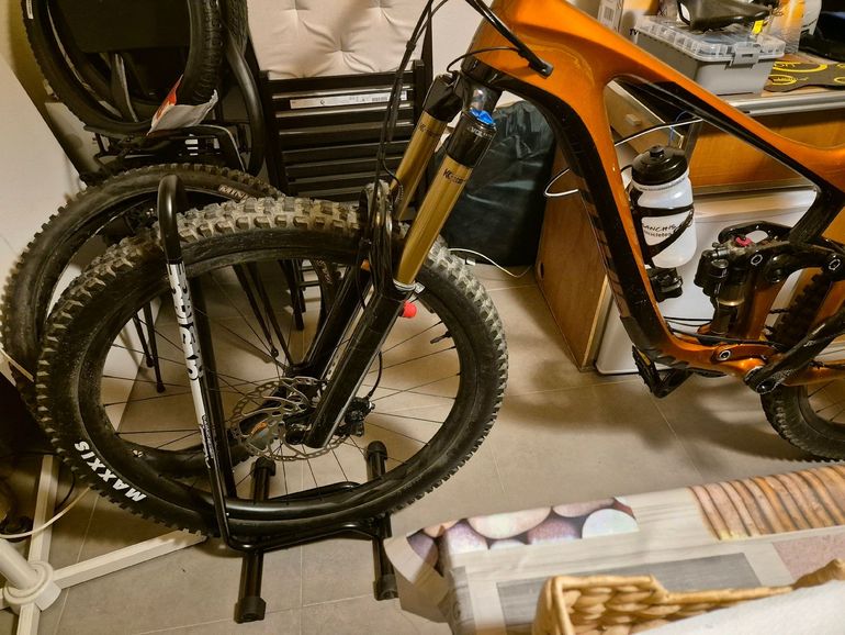 Brugt Giant Reign Advanced Pro 29 1 2022 2022 Mountainbike — billede 3 af 4