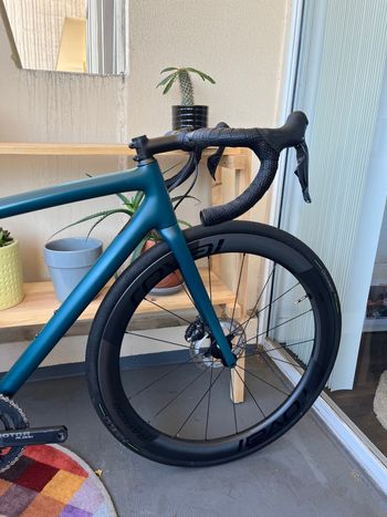 Used Specialized Aethos Expert - Shimano Ultegra Di2 2022 Road & Gravel, Green — image 6 of 13