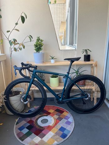 Used Specialized Aethos Expert - Shimano Ultegra Di2 2022 Road & Gravel, Green — image 2 of 13