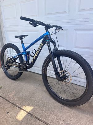 Trek - Fuel EX 8 Gen 5 2023, 2023