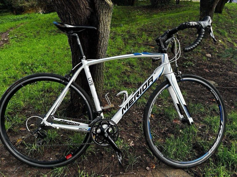 Used Merida Scultura 904 2014 2014 Road & Gravel, Weiß — image 1 of 6