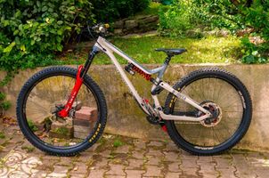 Commencal - Meta AM 29 Team upgraded, 2020