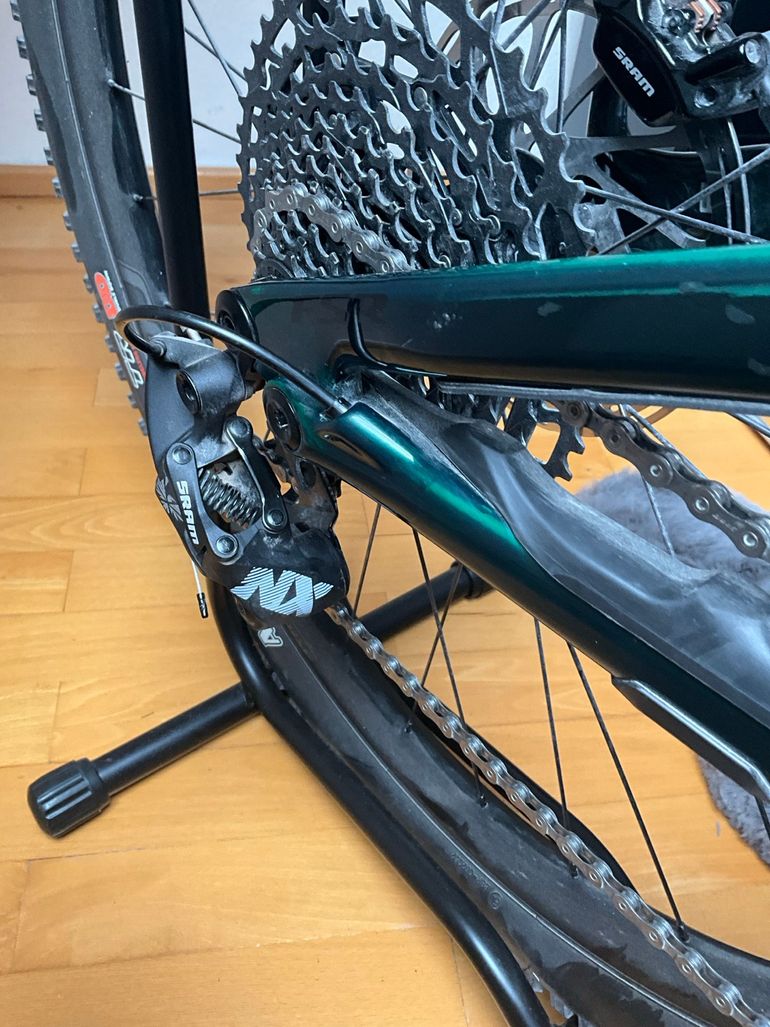 Used Specialized Turbo Levo SL Comp Carbon 2021 2021 Mountainbike, Green, 29 — image 4 of 5