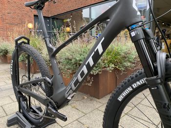 Brugt Scott Spark RC Team 2023 2023 Mountainbike — billede 2 af 4