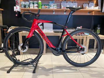 Pinarello X7 SHIMANO ULTEGRA Di2 2024 Road & Gravel usato, Rosso — immagine 2 di 3