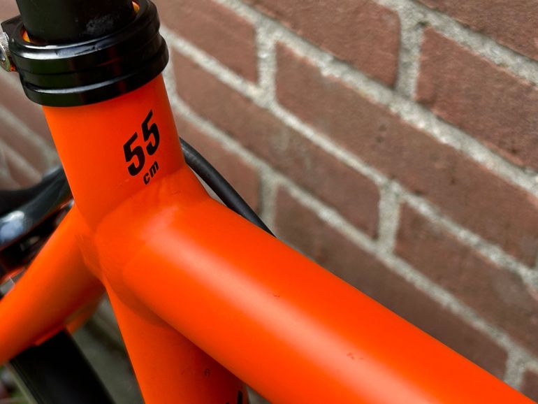 Used KTM STRADA 800 2020 Road & Gravel, Orange — image 9 of 12