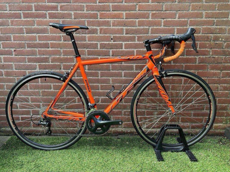 Used KTM STRADA 800 2020 Road & Gravel, Orange — image 1 of 12
