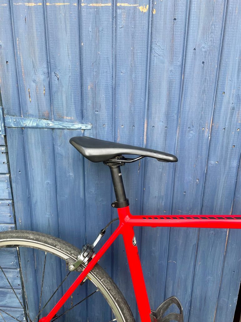 Used Canyon Endurace AL 6.0 2021 2021 Road & Gravel, Red — image 8 of 13