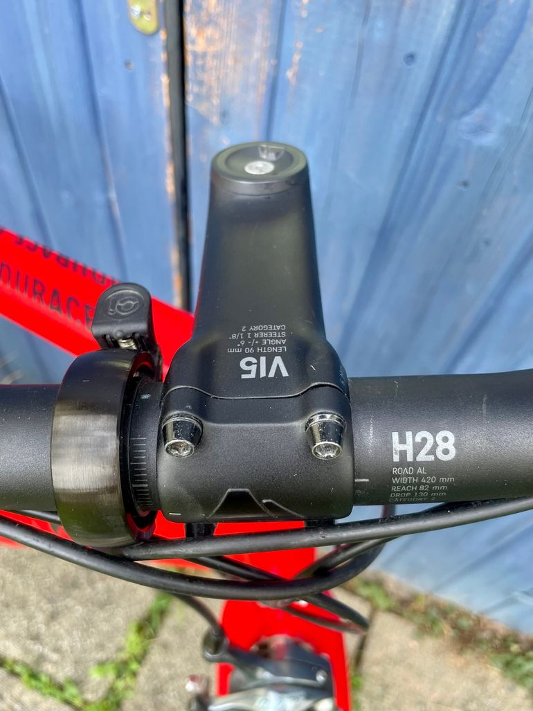 Used Canyon Endurace AL 6.0 2021 2021 Road & Gravel, Red — image 9 of 13