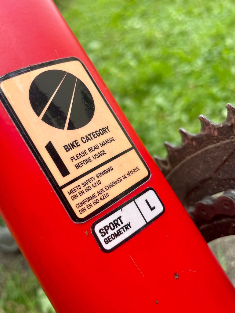 Used Canyon Endurace AL 6.0 2021 2021 Road & Gravel, Red — image 5 of 13