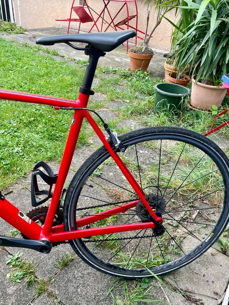 Used Canyon Endurace AL 6.0 2021 2021 Road & Gravel, Red — image 7 of 13