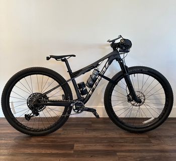 Trek - Supercaliber 9.8 GX 2022, 2022