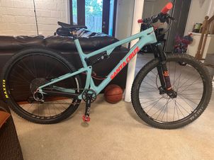 Santa Cruz - Blur R / Carbon C / 29 2020, 2020