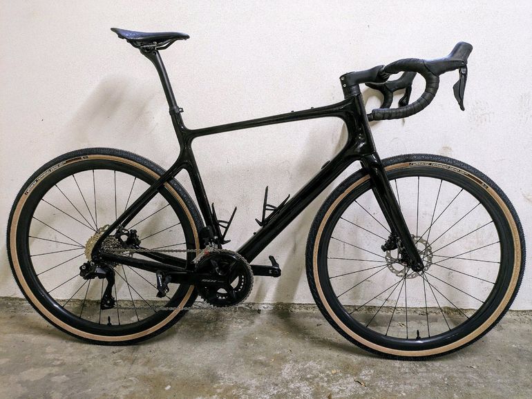 Used Cervélo Airwolf Aspero 5 2024 Road & Gravel — image 1 of 7