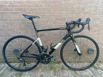 Cannondale - SuperSix EVO Carbon Disc 105 2022, 2022